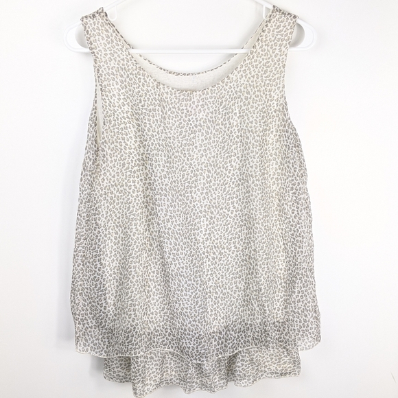 🆕🌿100% SILK LEOPARD PRINT BLOUSE🌿 - Picture 2 of 5